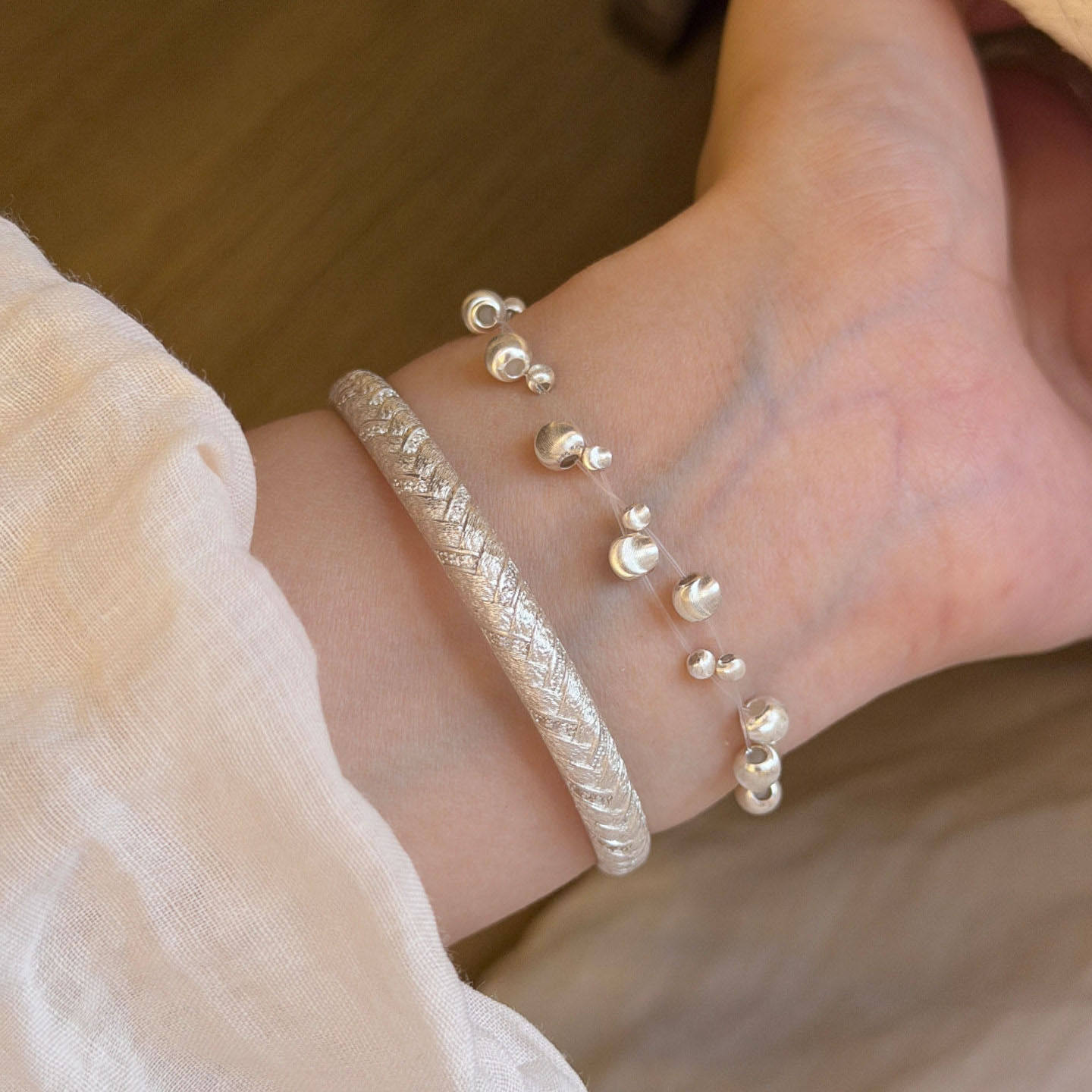 清冷感银色麦穗点钻手镯珠珠手链简约百搭叠戴高级感气质手饰女士