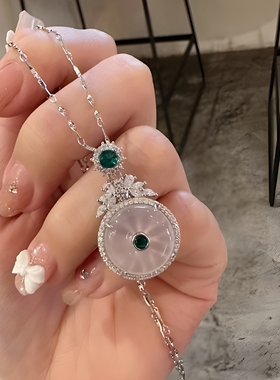 新中式玉髓微镶平安扣高冰玉吊坠项链女轻奢小众镶钻颈链毛衣链