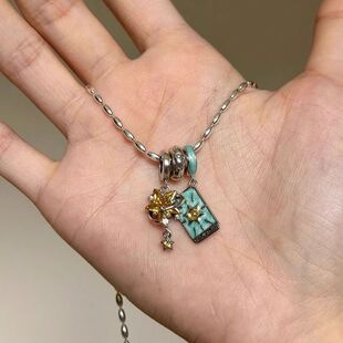 复古做旧日月星辰项链2026新款小众塔罗牌设计高级感百搭锁骨链女