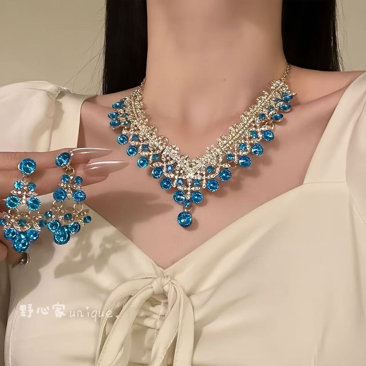 超闪蓝镶钻项链耳环套装轻奢晚宴