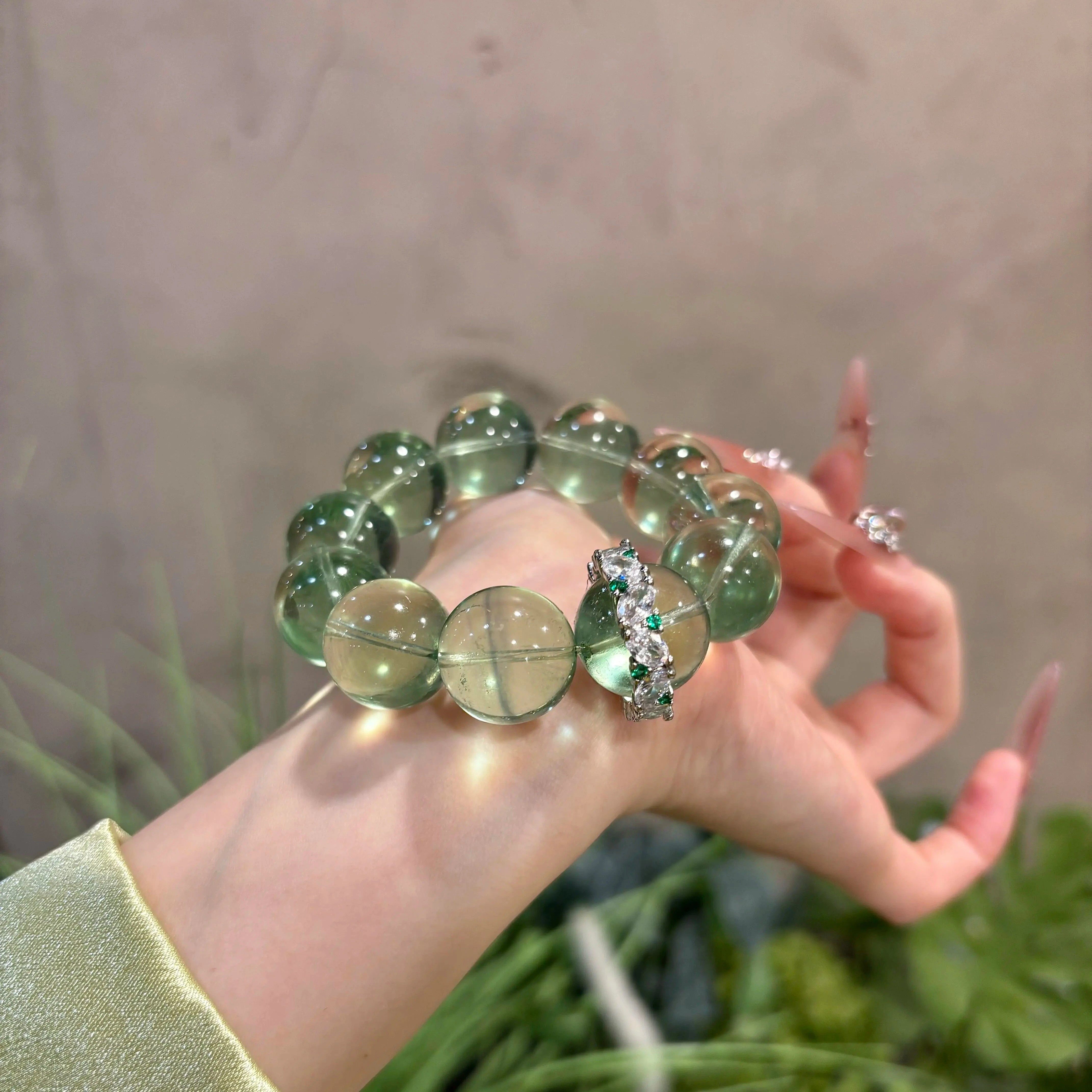 薄荷冰苹果水晶串石手链饰品大颗粒小众清新轻奢高级感送女友礼物