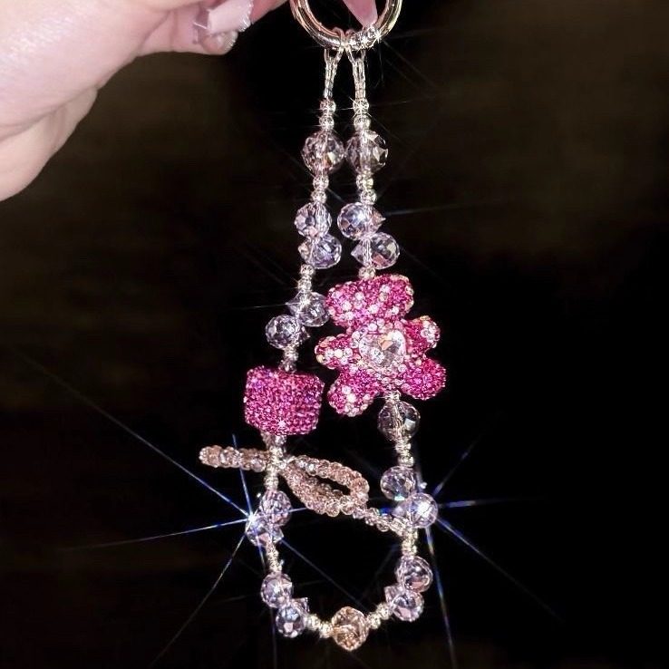 粉色心动小熊爆闪钻斜挎可背重工手机链条轻奢小众精致高级感时尚