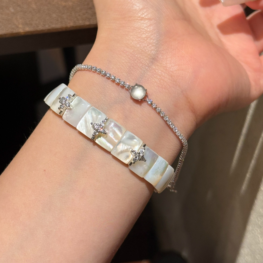 清冷千金！闪钻四芒星手作方牌手镯设计感不撞款手饰女秋冬新款,模玩/动漫/周边/娃圈三坑/桌游,动漫手表/项链/饰品,淘宝优惠券,粉丝福利购,淘宝优惠卷