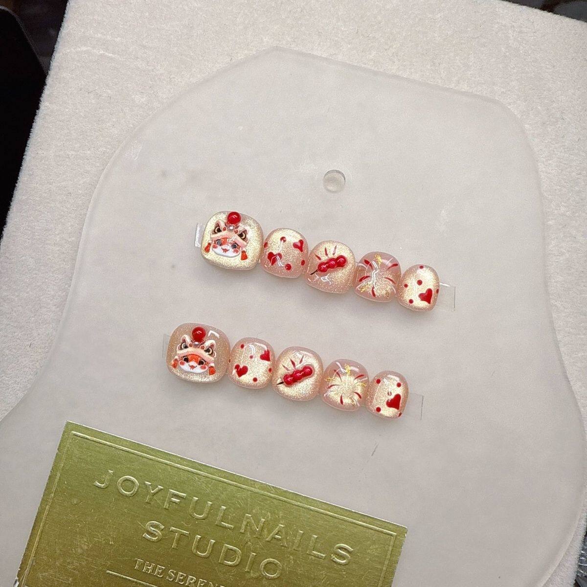 儿童穿戴甲招财醒狮烟花猫眼高级纯手工可爱显白冰糖葫芦短款爆款