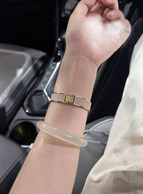 适用苹果s11手表表带s10玫瑰金表盘applewatch9手镯腕带高级时尚iwatch8气质女款ultra3轻奢新款可调节替换带