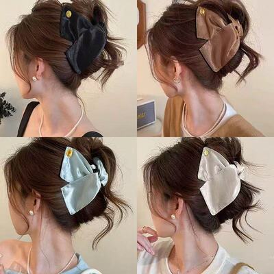 清新甜美缎面贝壳三角抓夹女高级感新款盘发夹日常通勤发饰鲨鱼夹