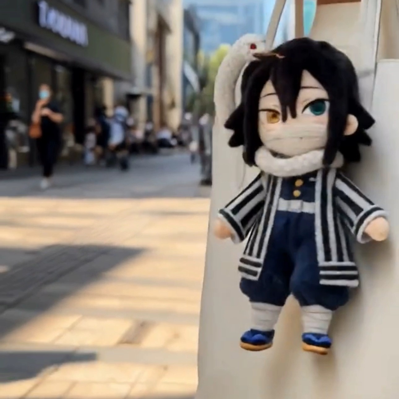 鬼灭之刃周边伊黑小芭内蛇柱