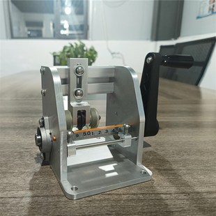 手动迷你封边条分切机手摇封边带分切机切割木工T薄板封边同色配