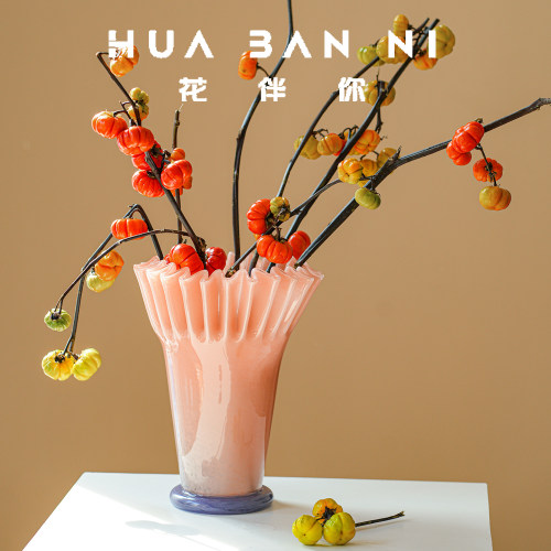 粉花瓣渐变花瓶餐桌高级感
