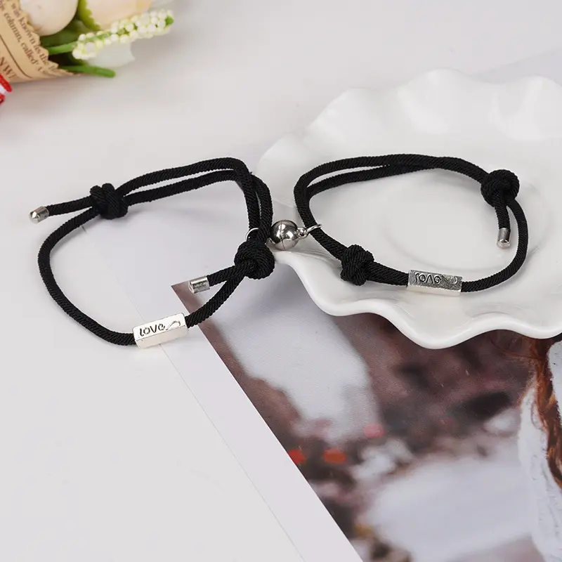 2023新款love日月爱心手链相吸款情人节礼物男女太阳月亮编织手绳