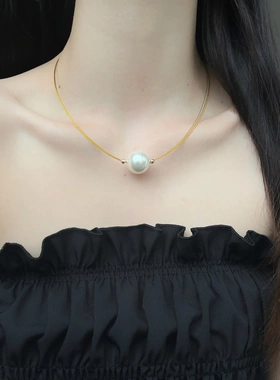 仿珍珠项链女轻奢小众设计感单颗大珍珠法式复古锁骨链毛衣链颈链