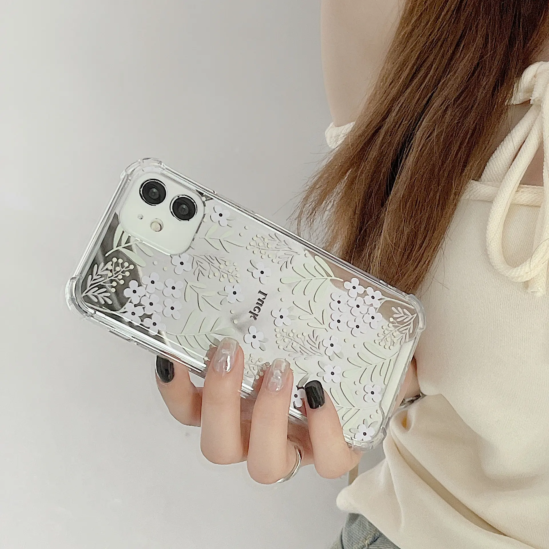 知泰适用15pro16/13镜面软壳90日韩p60