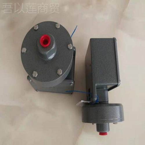 进压力口开关/UE差压开关 14RN-KK118-M4-C1A5-X2CQW- 14S-KM4-C2