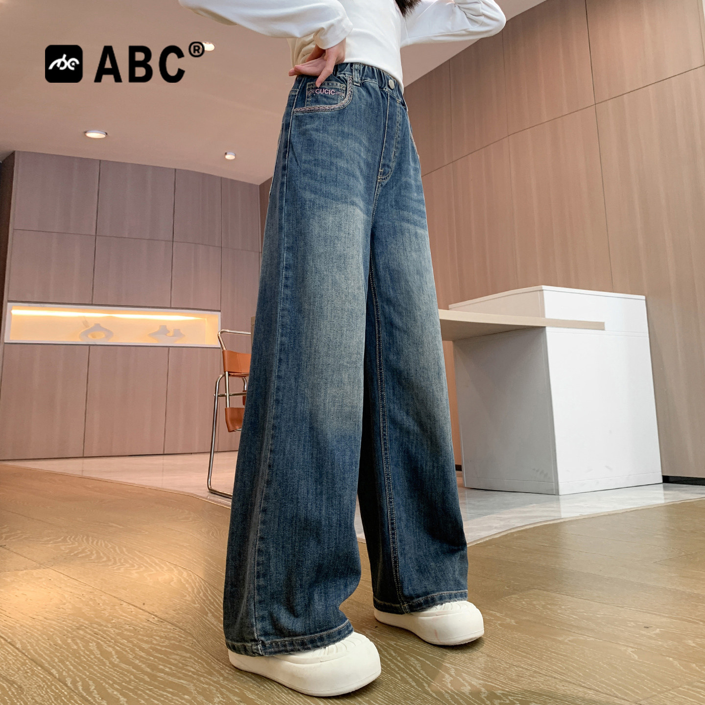 ABC女童超好看牛仔裤长裤春秋季2026新款儿童中大童窄版直筒女孩