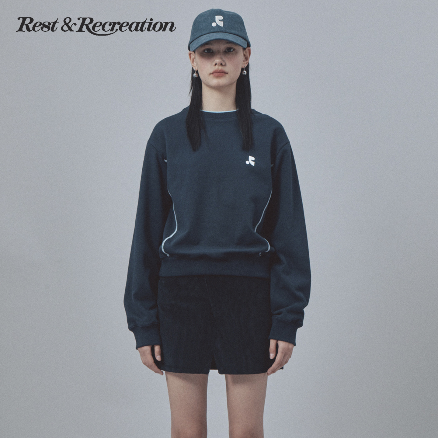 拼色双层领logo印花套头卫衣