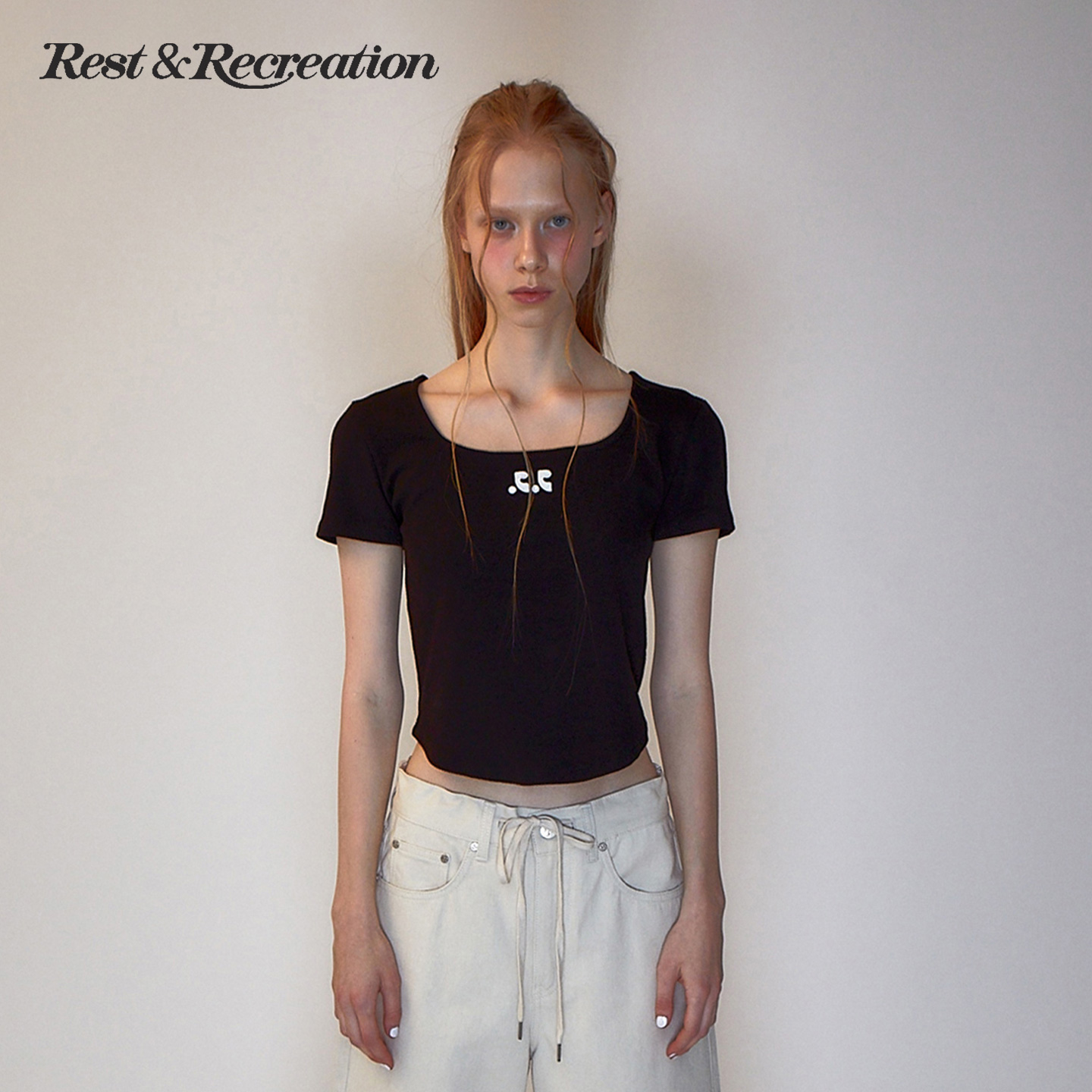 RestandRecreation掐腰正肩短袖