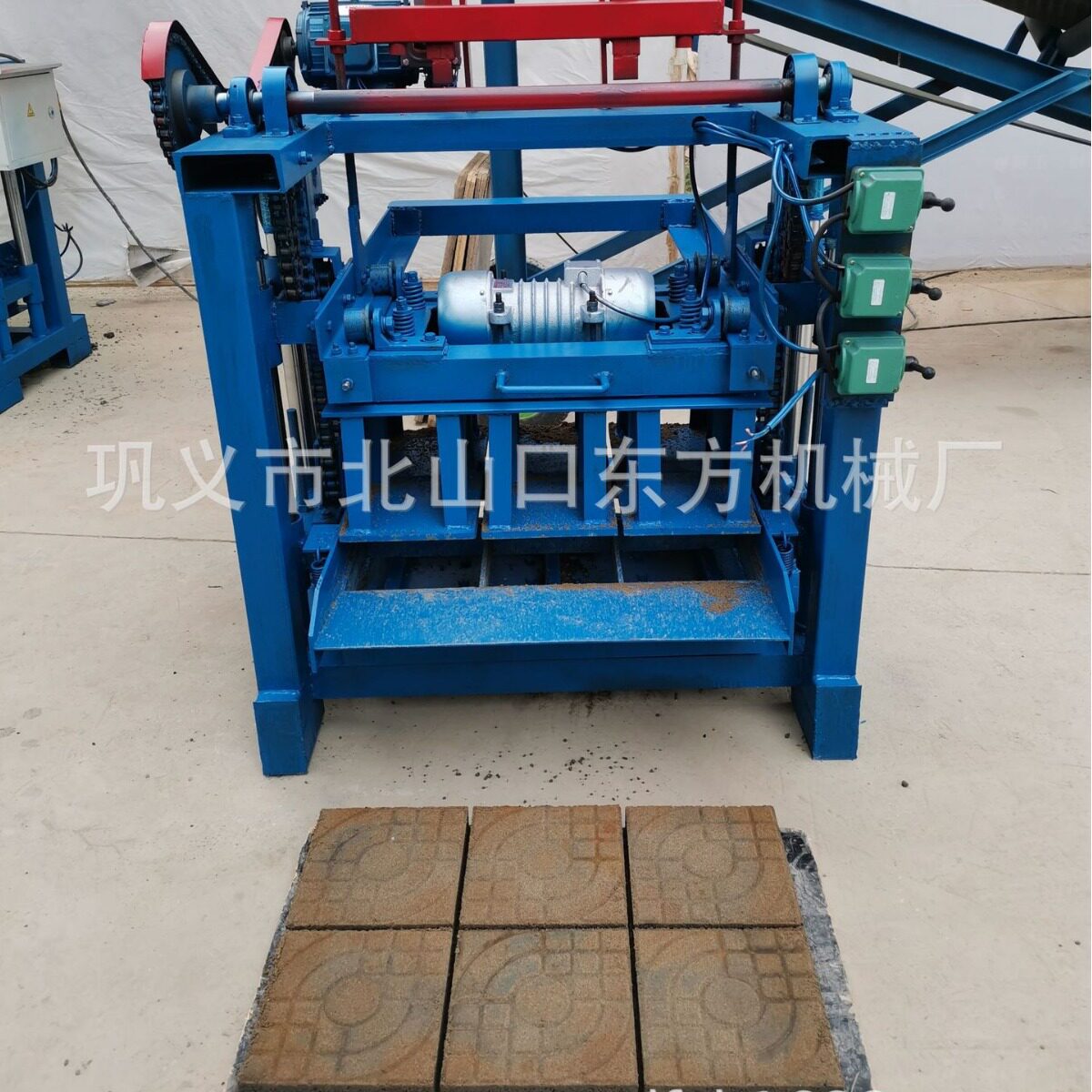 4-35A机生产铺路砖西班牙砖源头厂家发货制作各种模具加厚板材