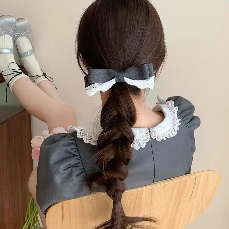 灰色结蕾丝边飘带发夹女2024新款风公主头边夹装饰发饰品