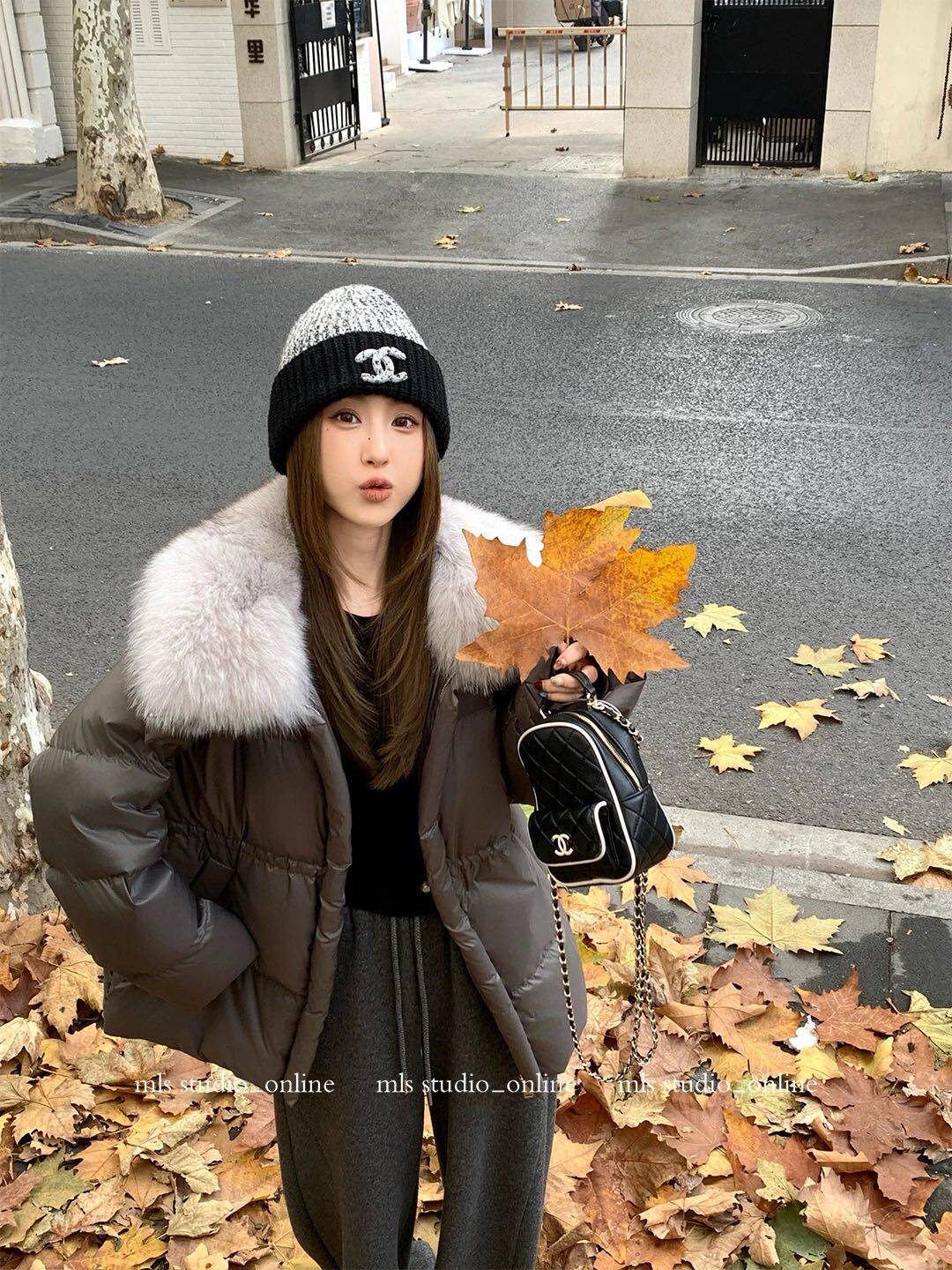 短款羽绒女款2025冬新国标90白鹅绒轻奢优雅拉绳收腰保暖毛領外套