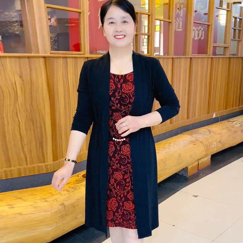 推荐中老年女装妈妈气质连衣裙洋气高贵时尚春秋新款显瘦假两件裙
