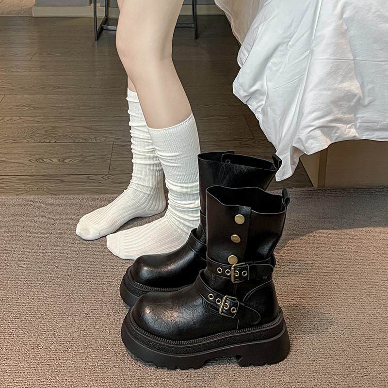 新品棕色马丁靴女2026新款