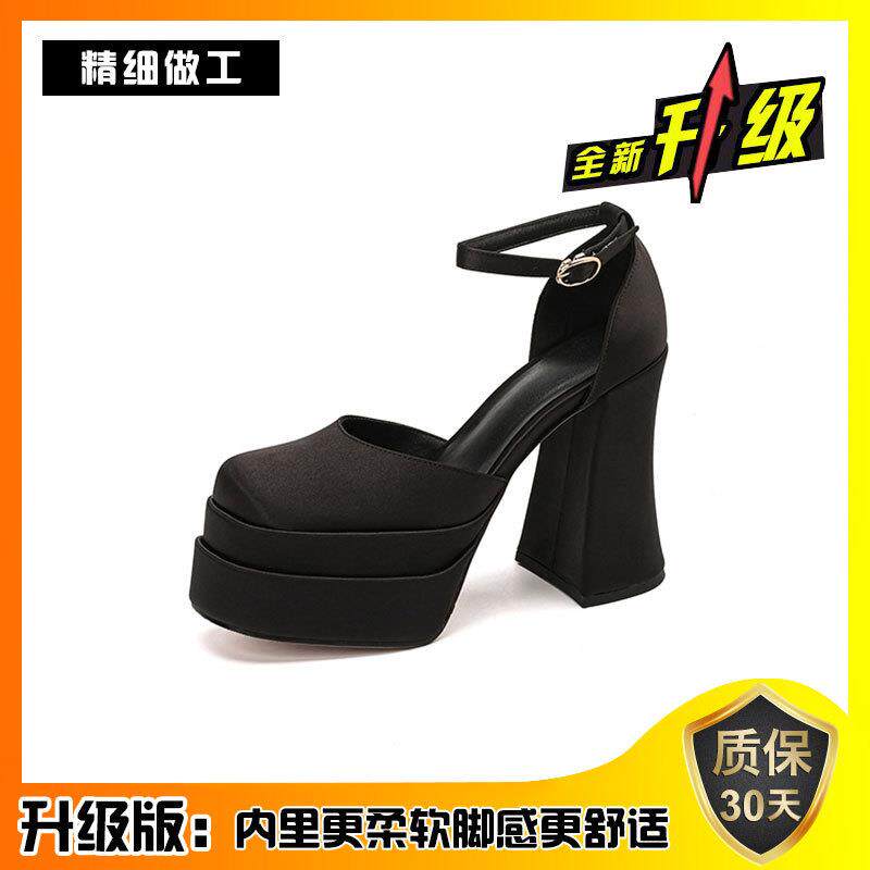 新品不累脚主婚纱婚鞋神器新款小个子粗跟防水台高跟鞋主持演出宴