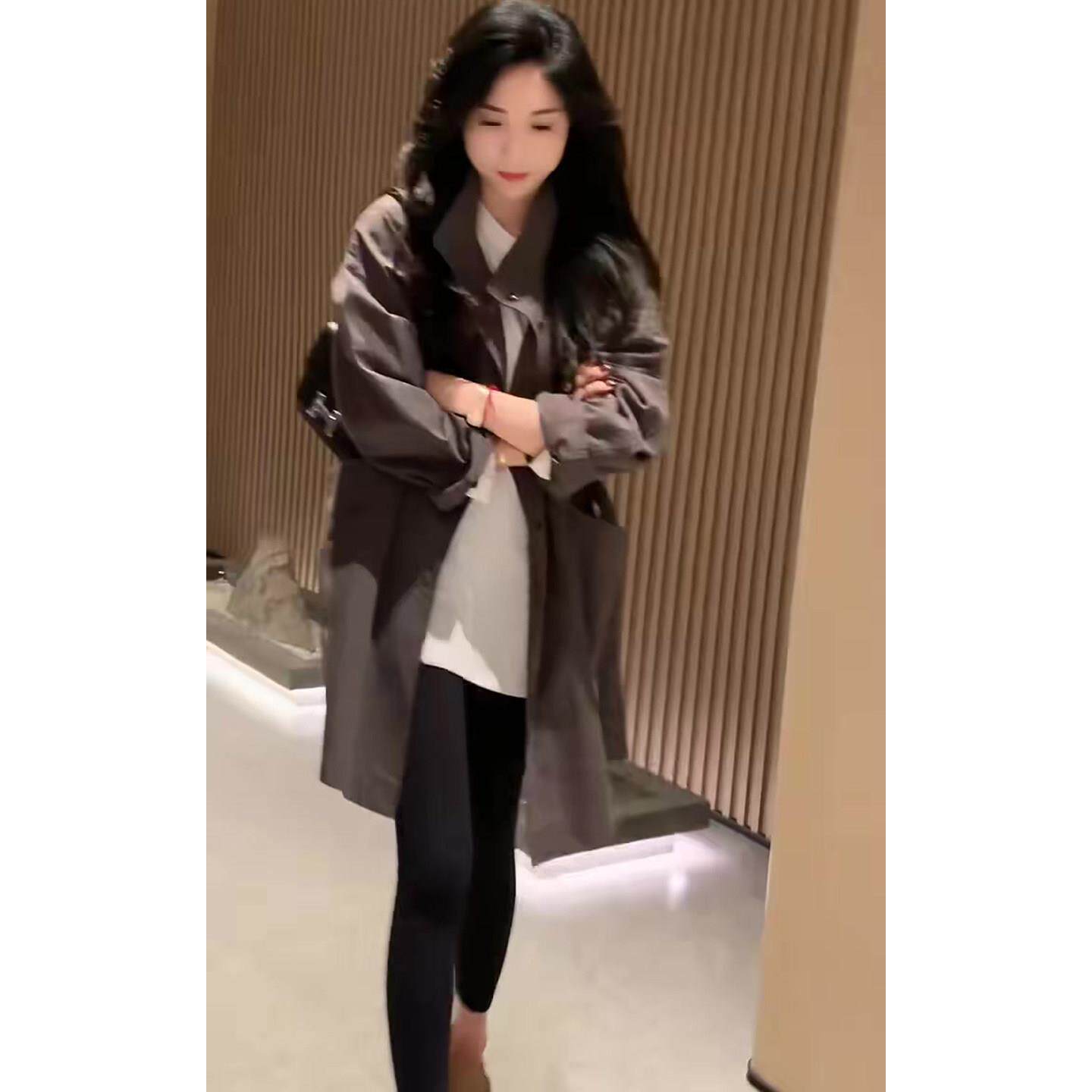 推荐高级感翻领绑带风衣女2026秋季新款简约百搭宽松大衣时髦气质