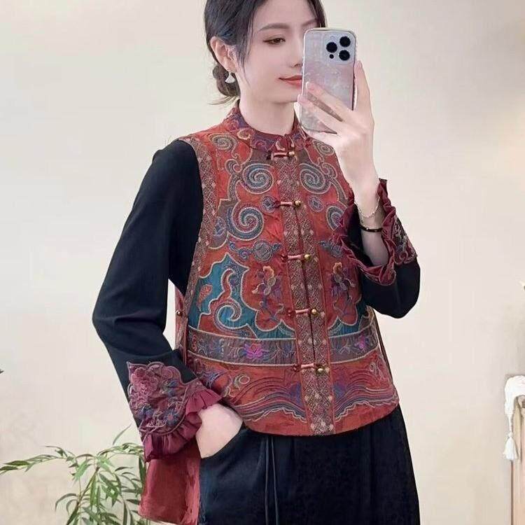 推荐新中式国风春刺绣马甲女复古盘扣圆领无袖坎肩背心上衣民族风