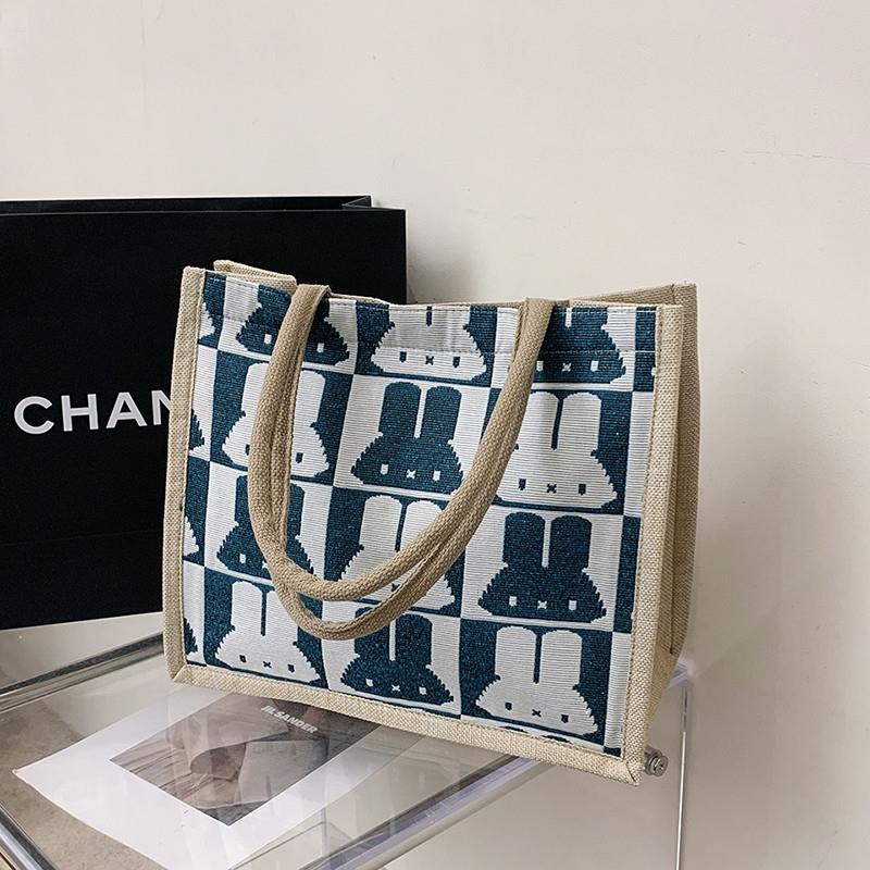 推荐2025春夏新款卡通兔子