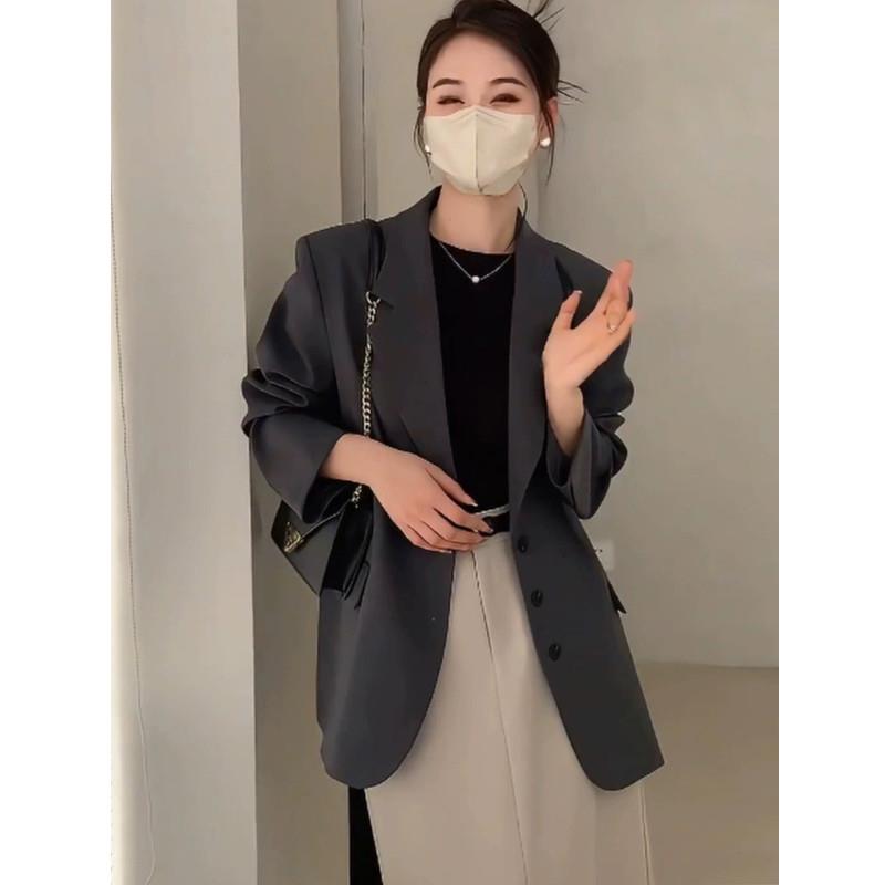 推荐炸街黑色职业小西装外