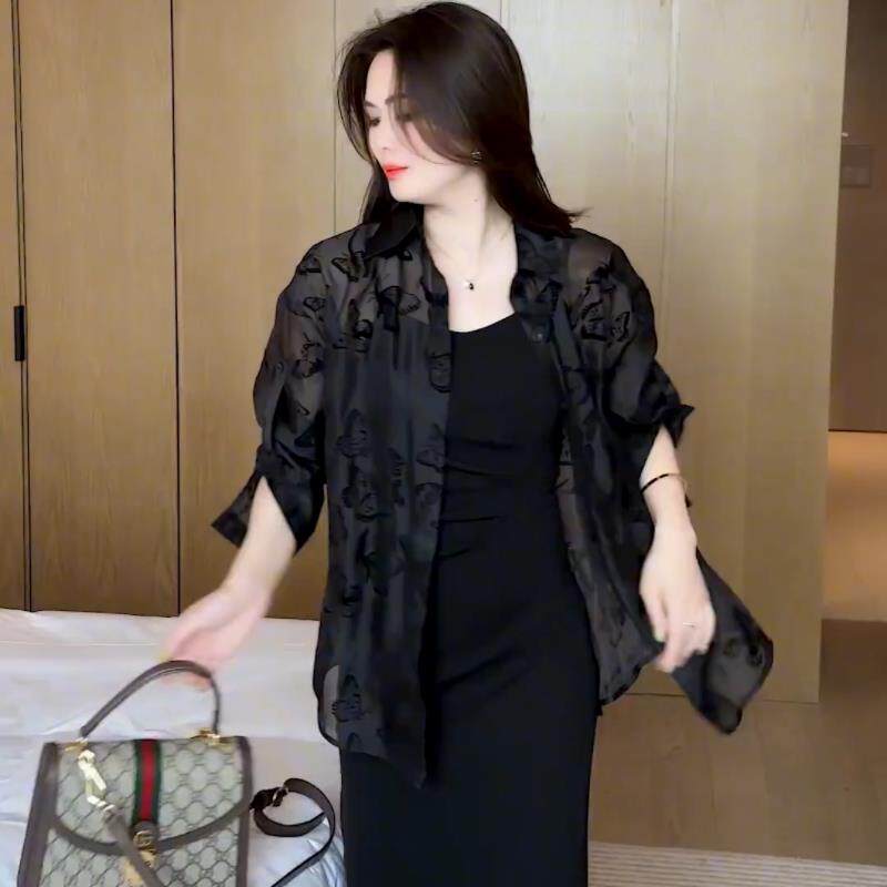 推荐复古格子长袖衬衫女士春秋新款胖MM遮肚休闲衬衣薄款防晒服薄