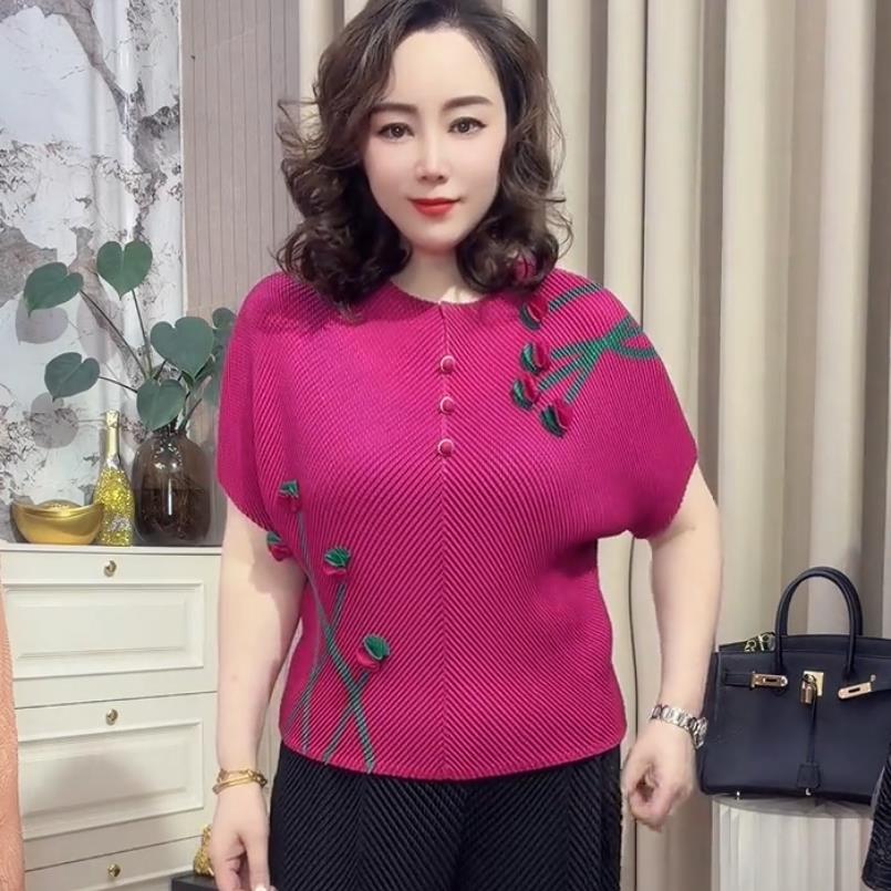 推荐三扣立体花朵圆领褶皱短袖女新款遮肉显瘦半袖休闲百搭中老年
