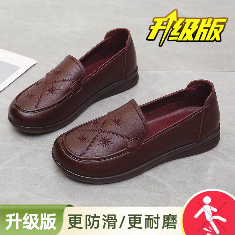 新品中老年皮鞋女春季舒适