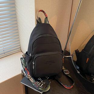 新品多功能迷你双肩包高级感胸包女士新款外出旅行轻便时尚斜挎小