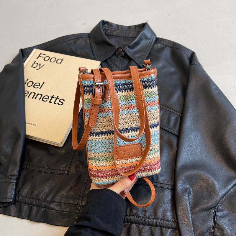 新品小众设计轻便百搭水桶