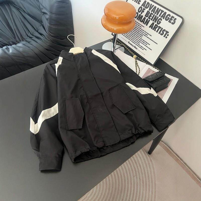 新品大码韩版宽松黑白冲锋衣外套女2025秋季新款胖MM运动休闲夹克
