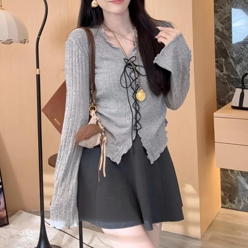 推荐大码女装v领花边喇叭