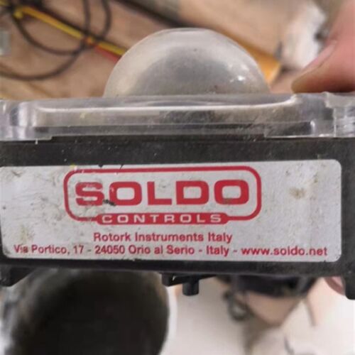 SOLDO限位开关SP01200-1HW02A1 SF01200-20W01A4 SF01200-2BW01A4