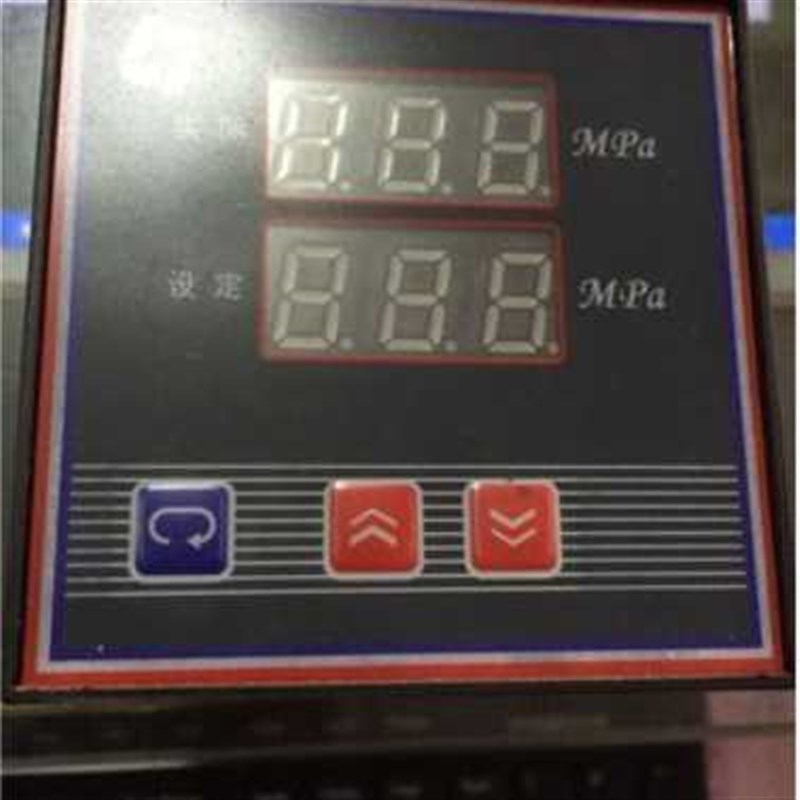 CAG昌运d 智能数显 压力控制器 压力表 2.5Mpa 面板72*72