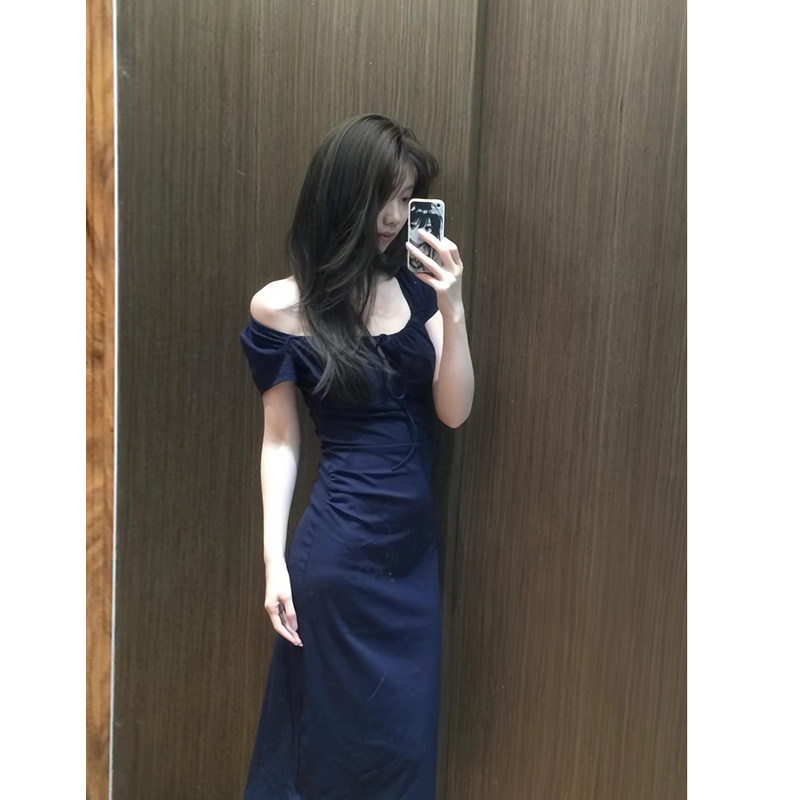 MosesQueen魔西女王法式方领短袖连衣裙收腰修身显瘦辣妹包臀长裙