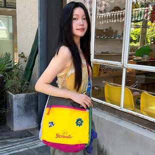 MYTIMELAB摩太潮玩MONITA炫彩HOBO斜挎包大容量女休闲运动单肩包