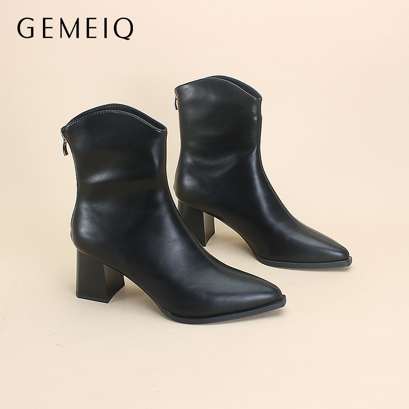 戈美其短靴女秋冬新款粗跟弹力瘦瘦靴法式尖头切尔西短靴女鞋子