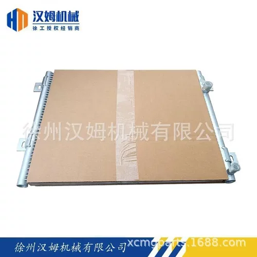 压路机  配件 803587085 t0210063 冷凝器