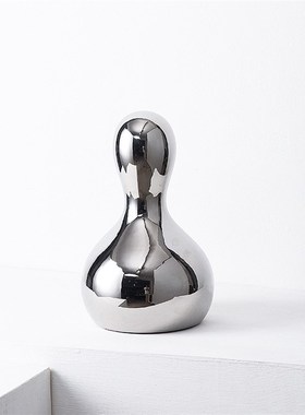 北欧现代简约轻奢电镀银陶瓷水滴保龄球样板间售楼处X客厅软装饰