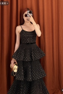 920 吊带连衣裙 小圆点黑色长款 .澳洲小众高奢高质量新款
