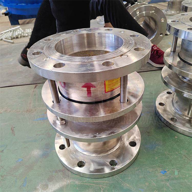 供标准口径B2F双法兰限位伸缩接头型号焊接式不锈钢管路补偿器