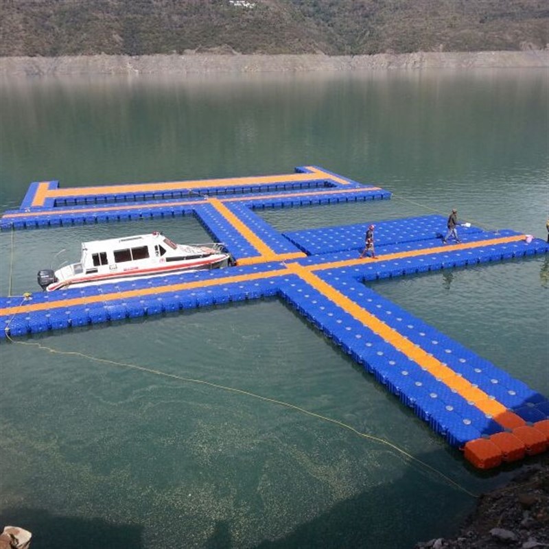 水上浮筒码头浮桥网箱养殖钓鱼水上游泳池休闲娱乐摩托艇快艇泊位