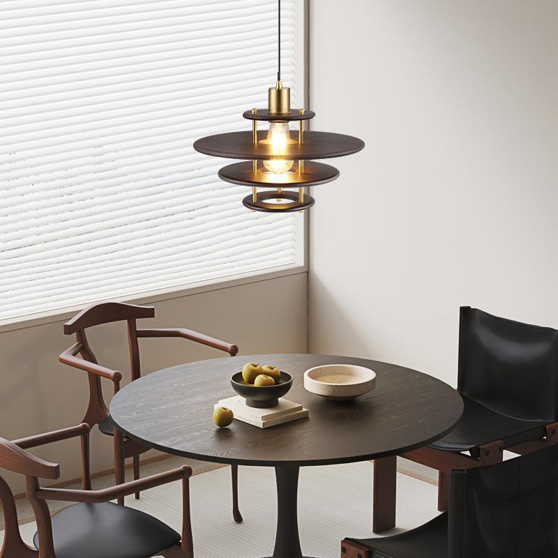 实木餐厅吊灯家乡味餐桌民宿吧台氛灯时尚餐厅层次圆盘灯具