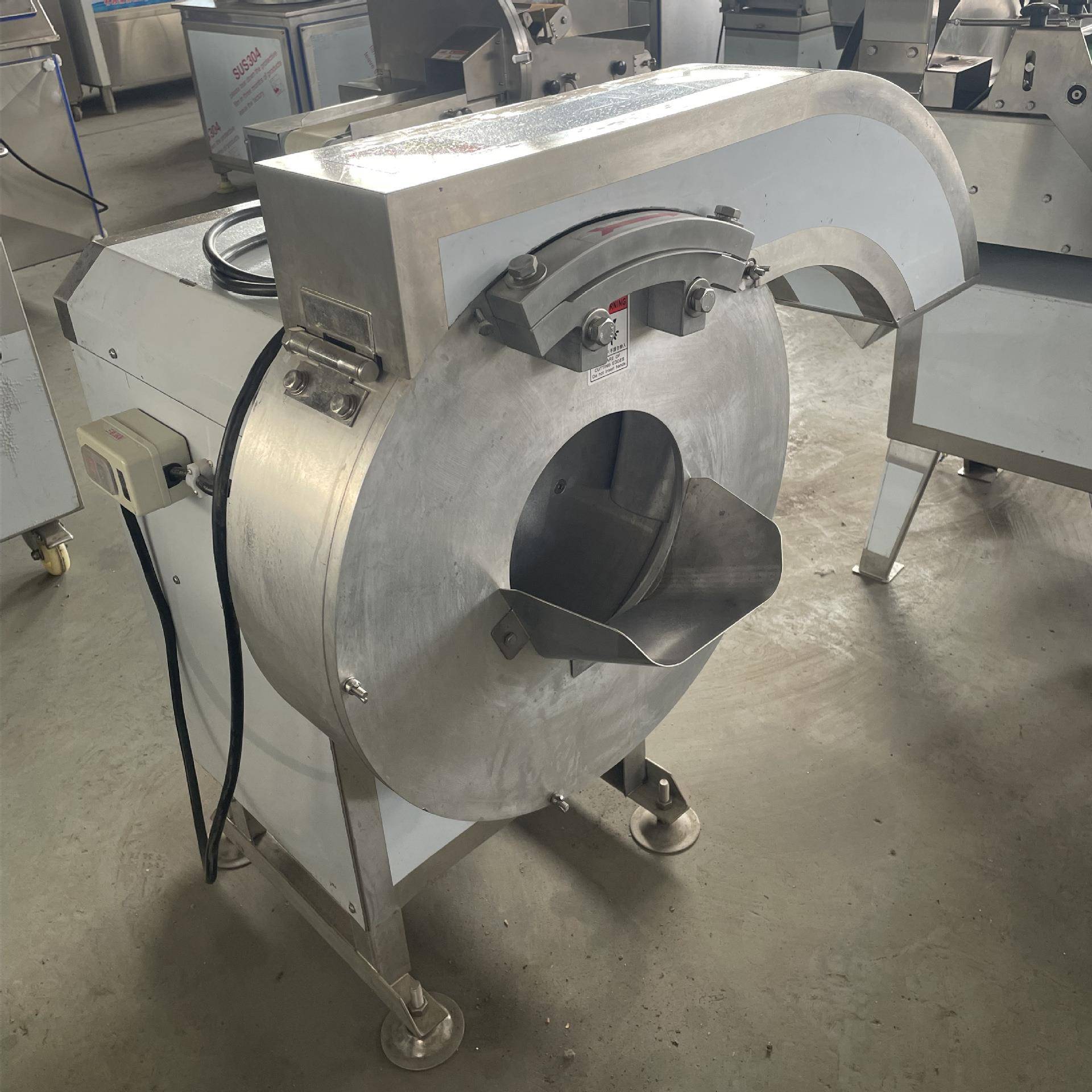 土豆切条机切薯条机器黄瓜茄子红薯全自动切条每小时产量五百公斤