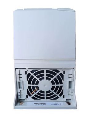A BB580 变频器 ACS580-01-04A1-4 功率1.5kw 三相电压 380V-480V